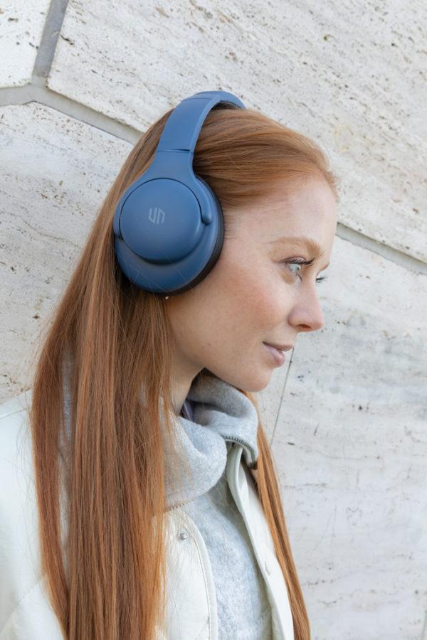 Fresno wireless headphone, blue - Urban Vitamin